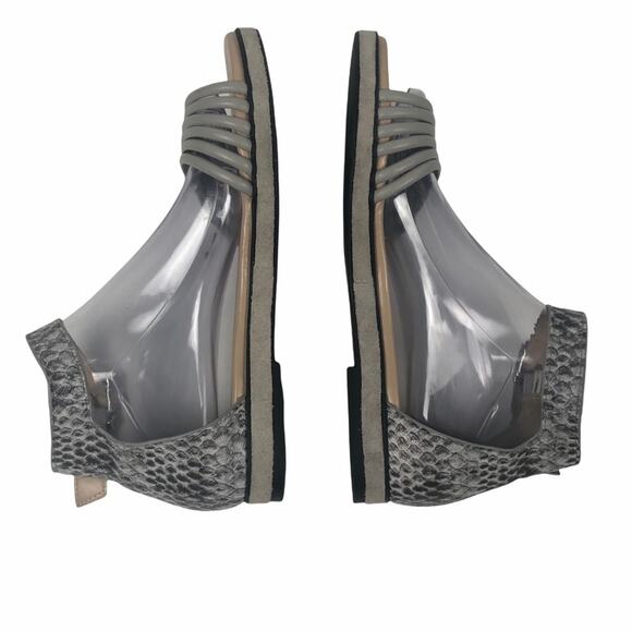 LOGO by Lori Goldstein Sandals 7.5M - Picture 4 of 9